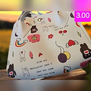 Character white purse